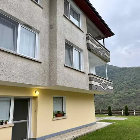 Guest House Mihalkovo Casa di campagna